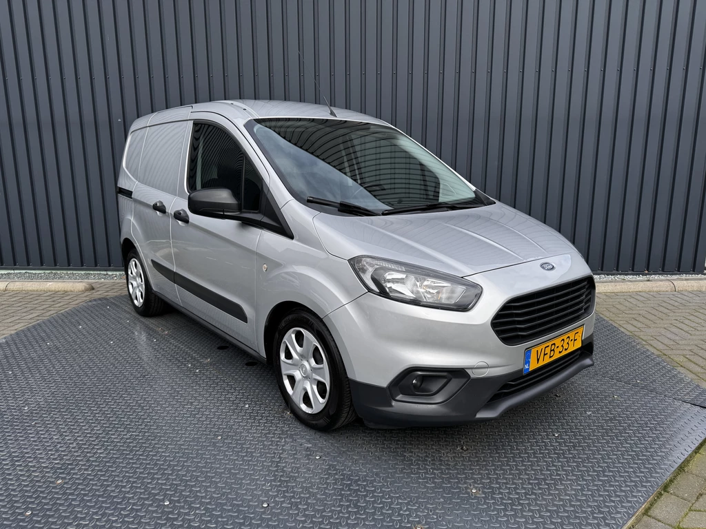 Ford Transit Courier – foto 15