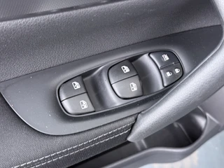 Nissan QASHQAI – thumbnail 22