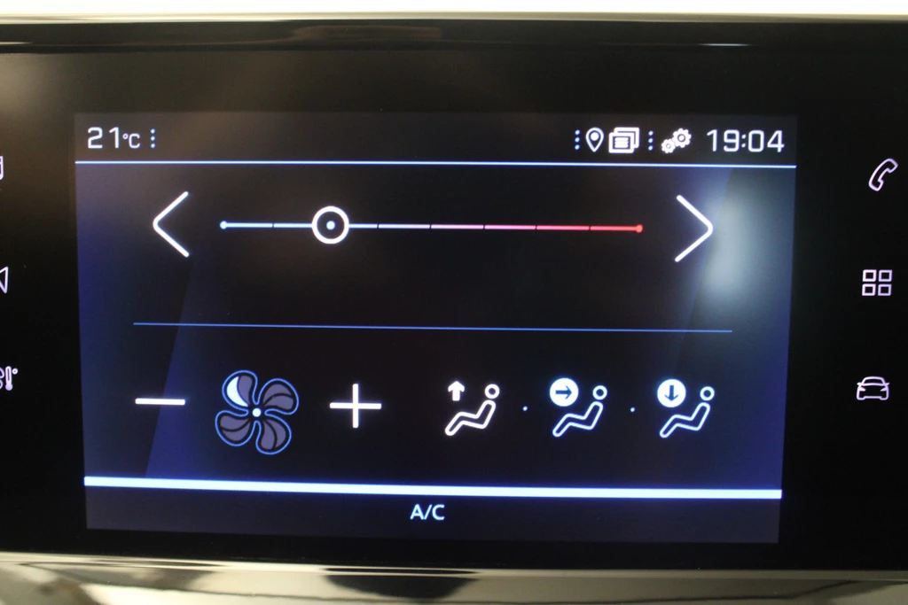 Peugeot 208 – foto 9