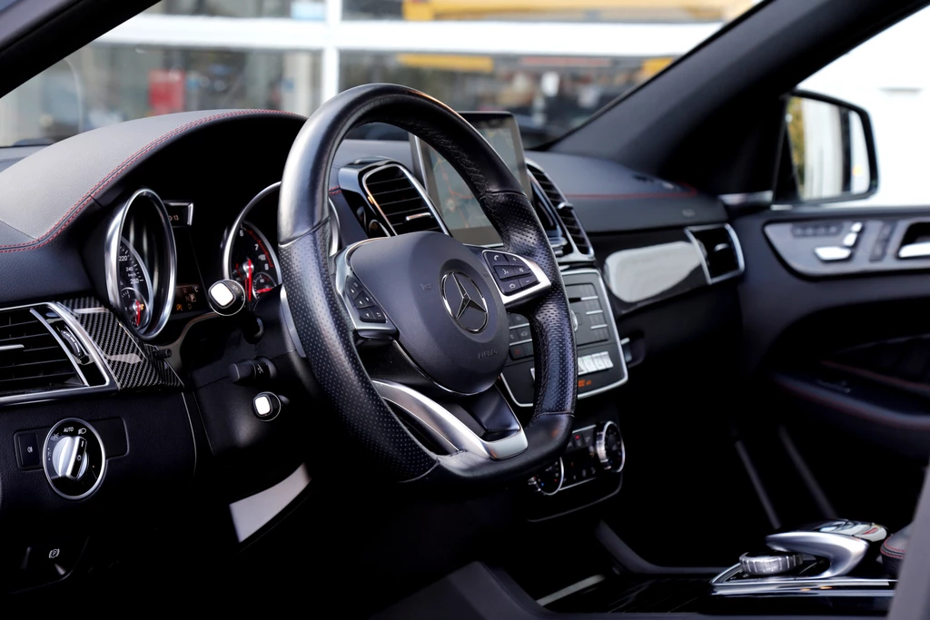 Mercedes-Benz GLE – foto 39