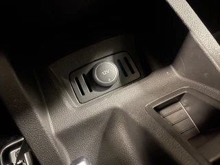 Ford C-MAX – thumbnail 19