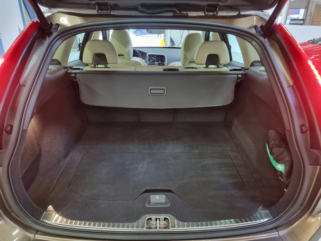 Volvo XC60 – foto 18
