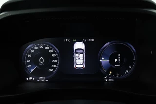 Volvo XC40 – thumbnail 17