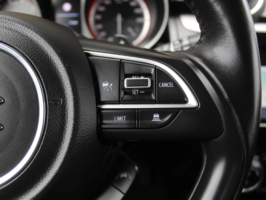 Suzuki Swift – foto 27