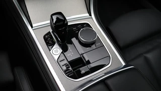 BMW 8 Serie – thumbnail 22