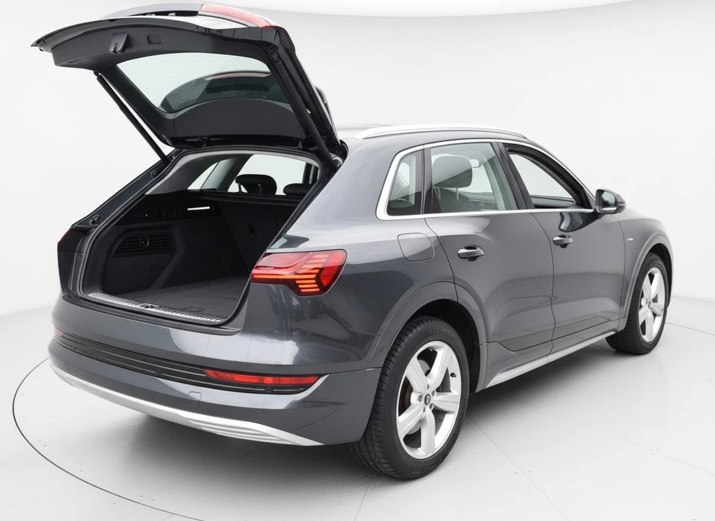 Audi e-tron – foto 6