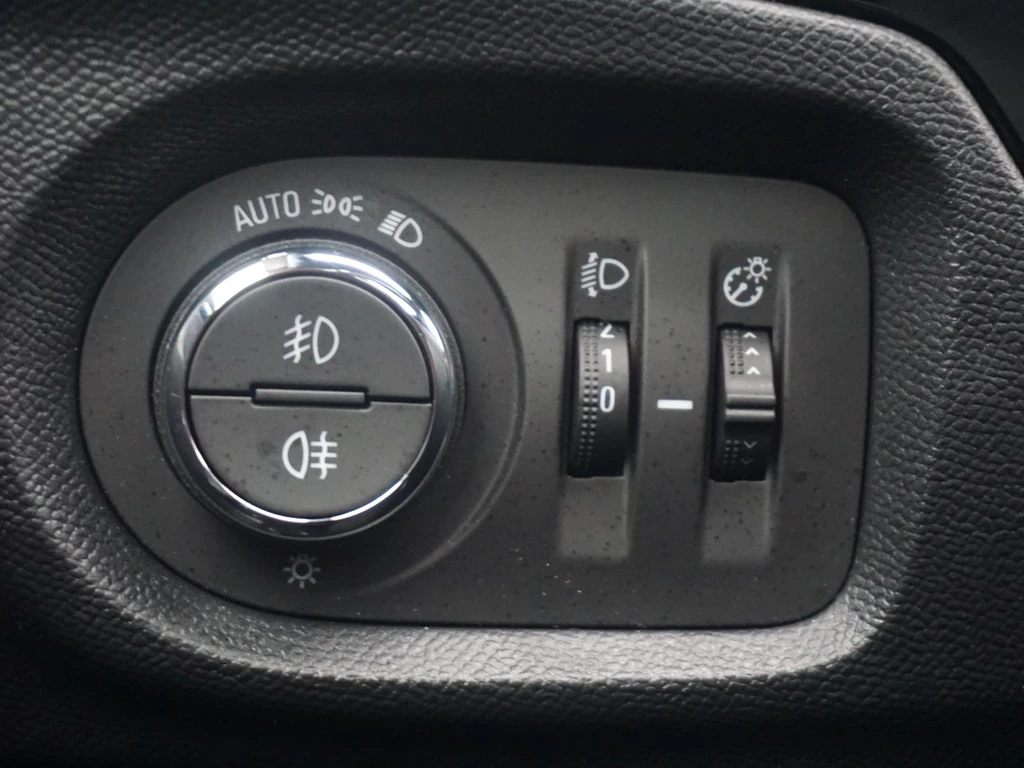 Opel Corsa – foto 17