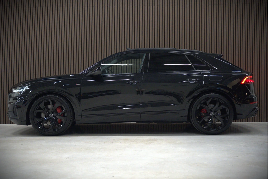 Audi Q8 – foto 3