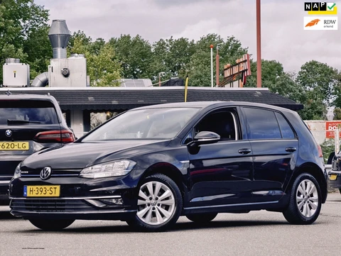 Volkswagen Golf 1.5 TSI Comfortline-NAP-CARPLAY