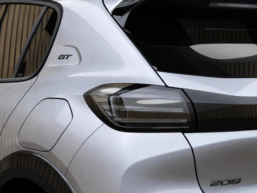Peugeot 208 – foto 23