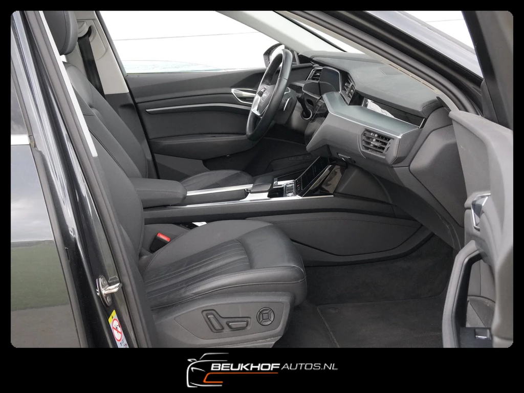 Audi e-tron – foto 28