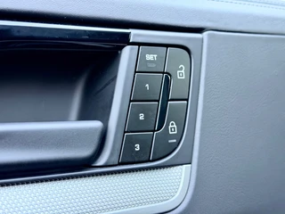 Porsche Cayenne – thumbnail 13