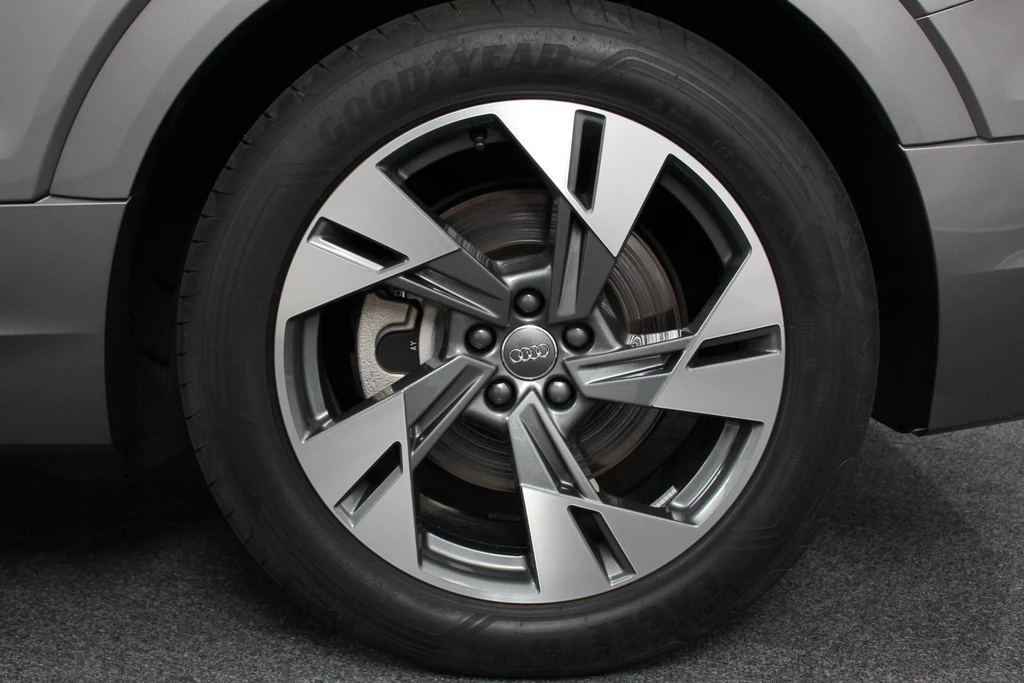 Audi e-tron – foto 35