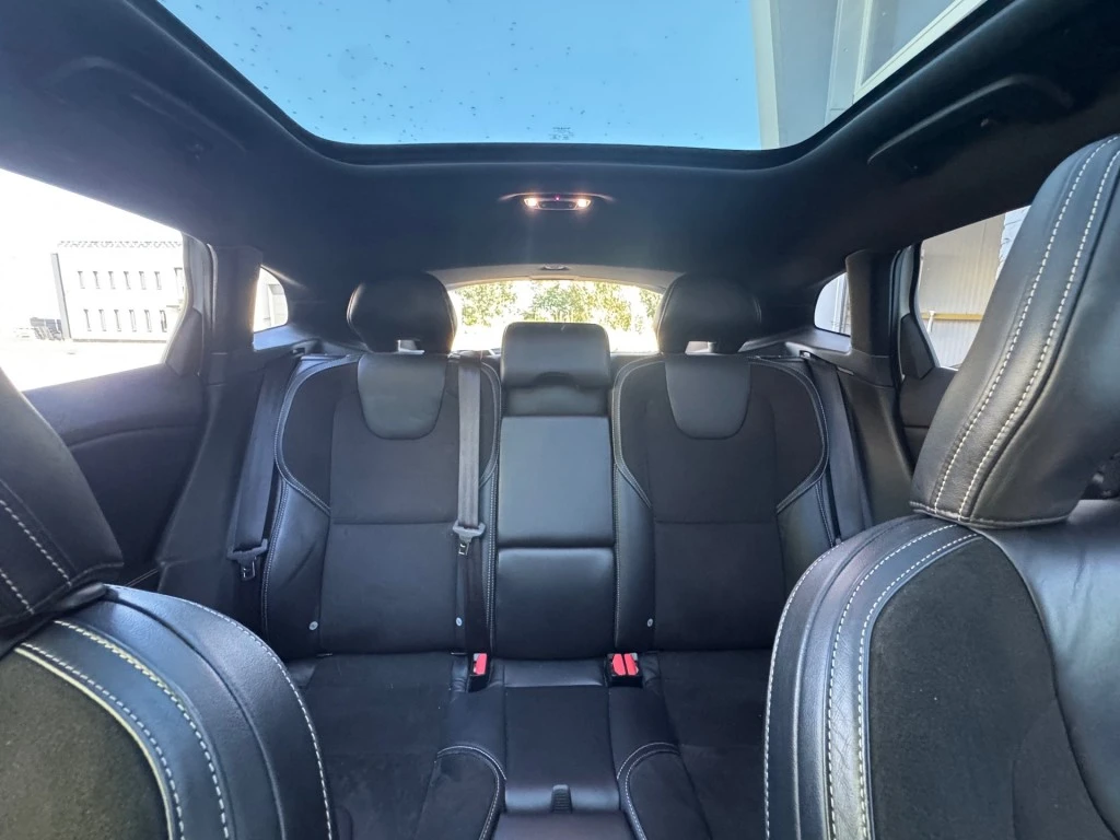 Volvo V40 – foto 17