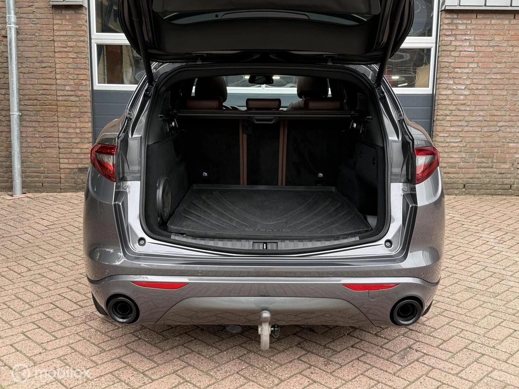 Alfa Romeo Stelvio – foto 96
