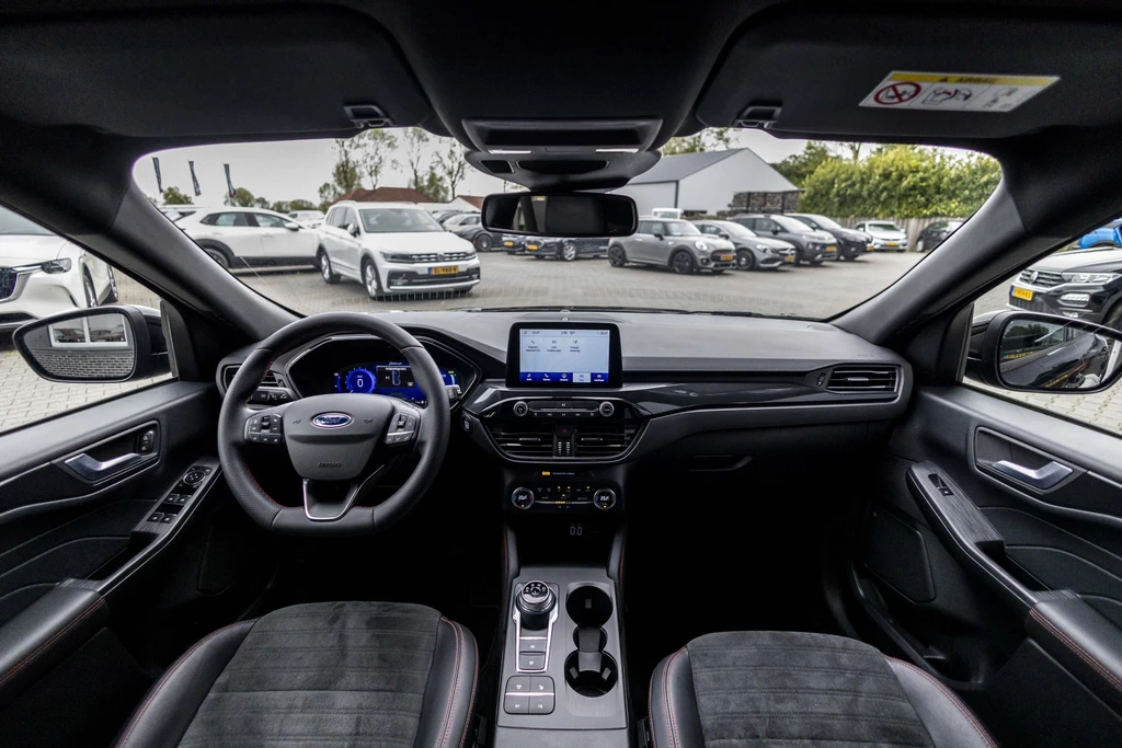 Ford Kuga – foto 10
