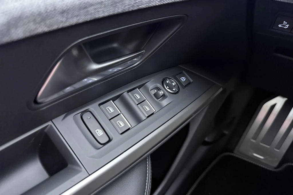 Peugeot e-3008 – foto 23