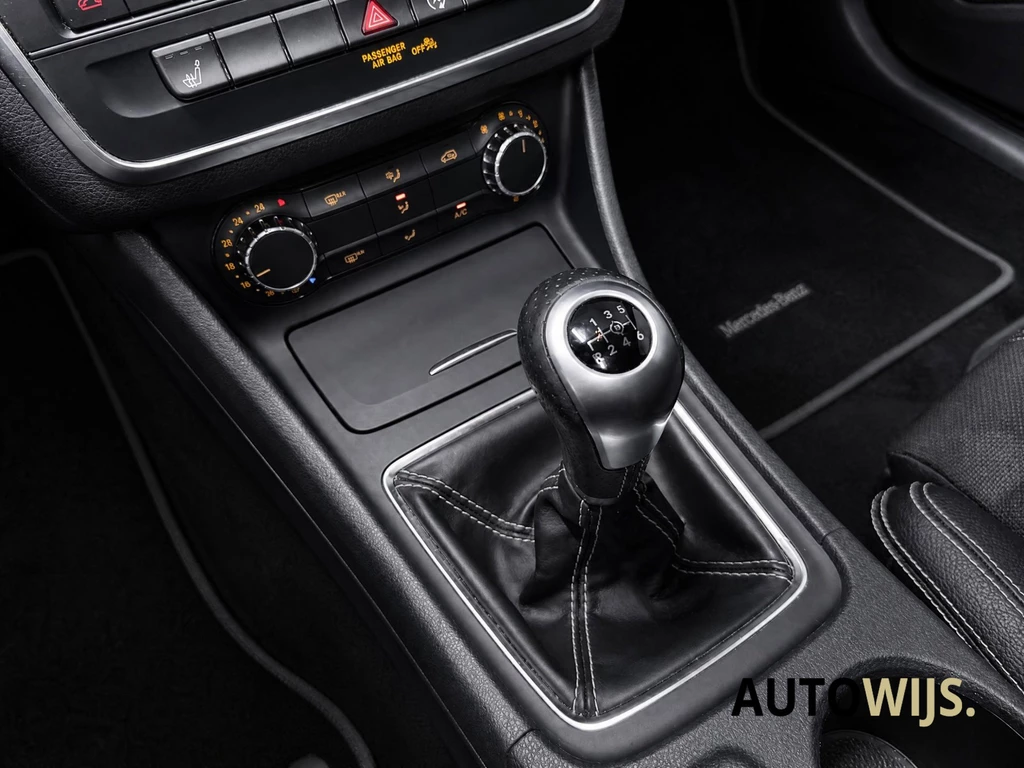 Mercedes-Benz CLA – foto 18