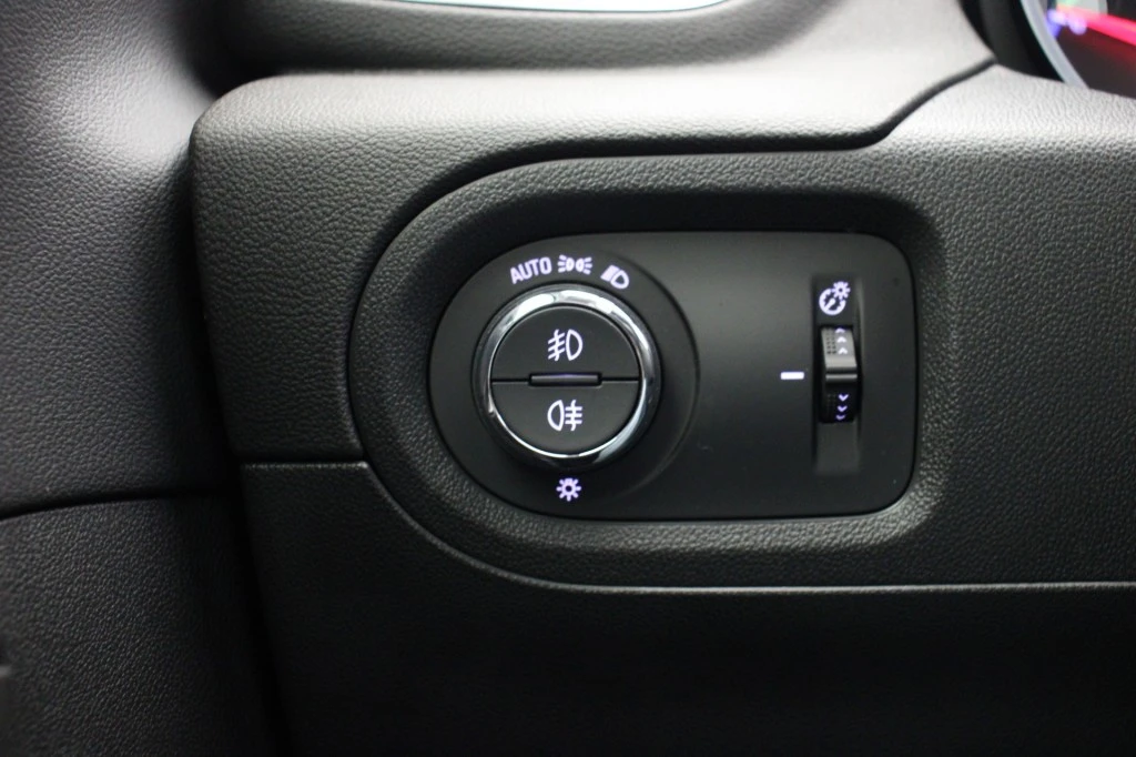 Opel Grandland X – foto 34