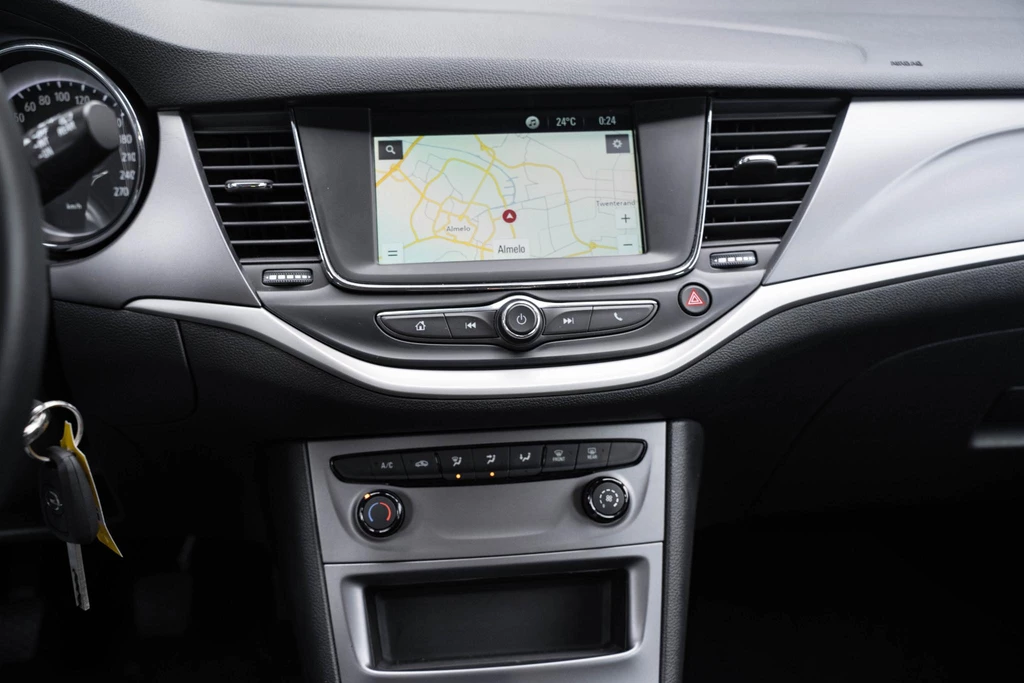 Opel Astra – foto 40