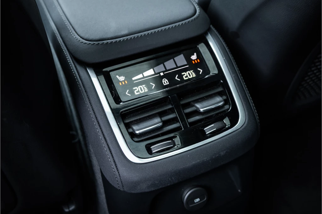 Volvo XC90 – foto 38