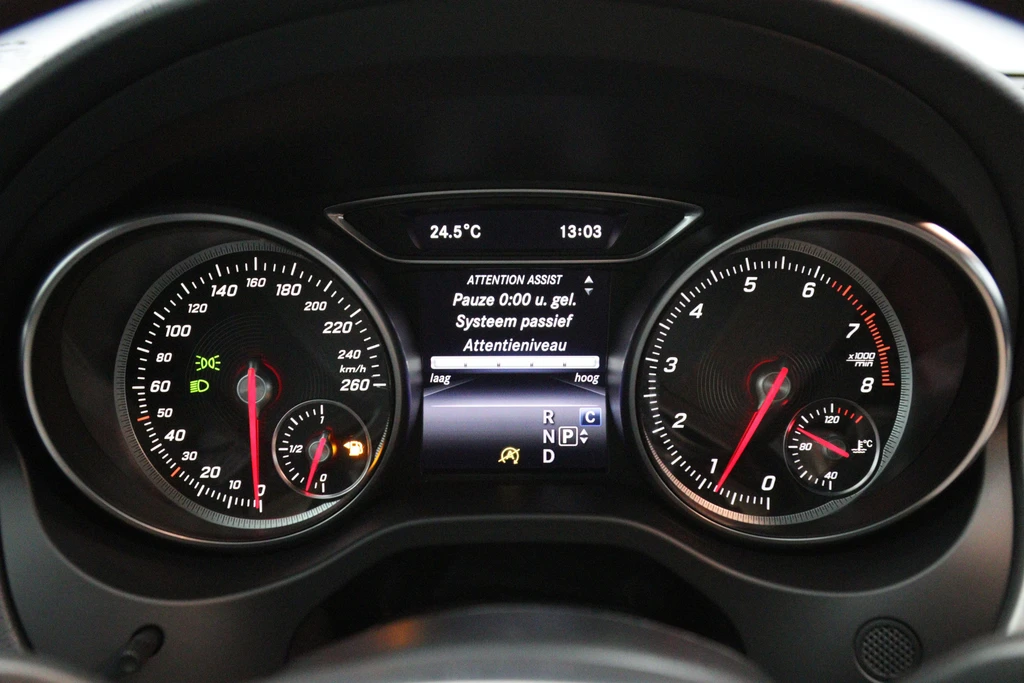 Mercedes-Benz CLA – foto 14