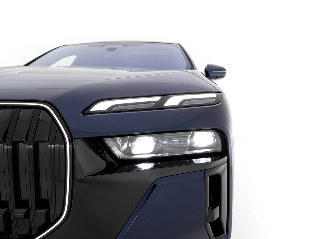 BMW i7 – foto 45