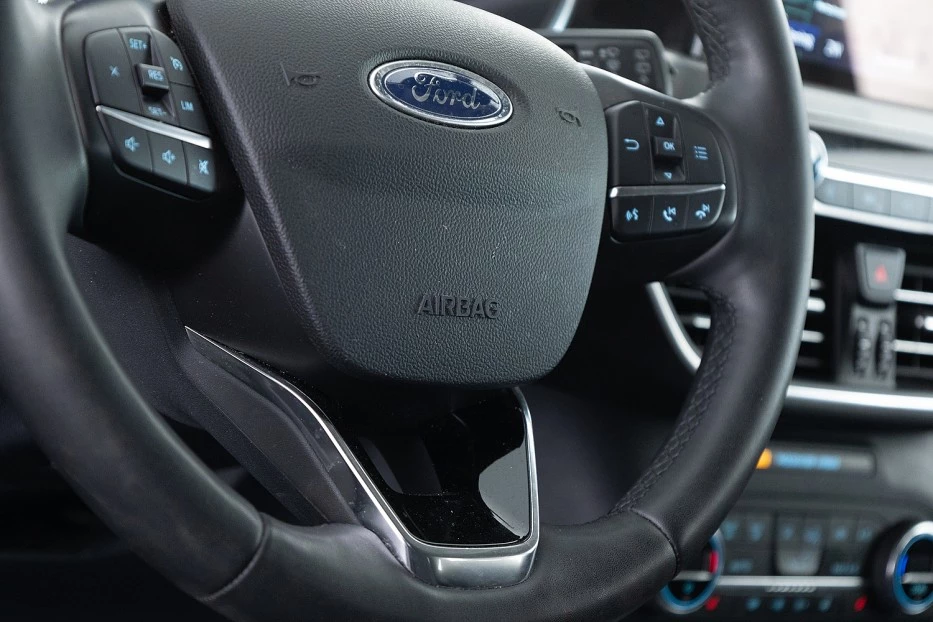Ford Kuga – foto 19