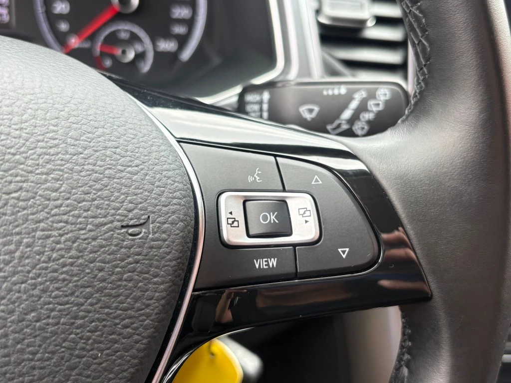 Volkswagen T-Roc – foto 16