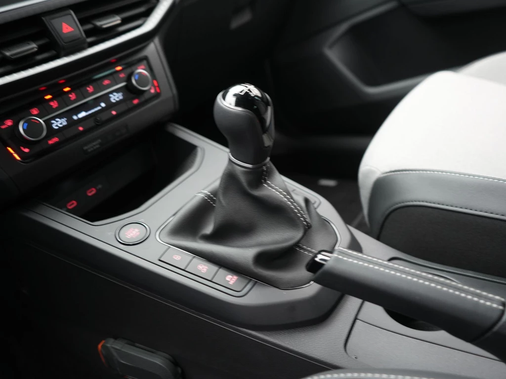 SEAT Arona – foto 33