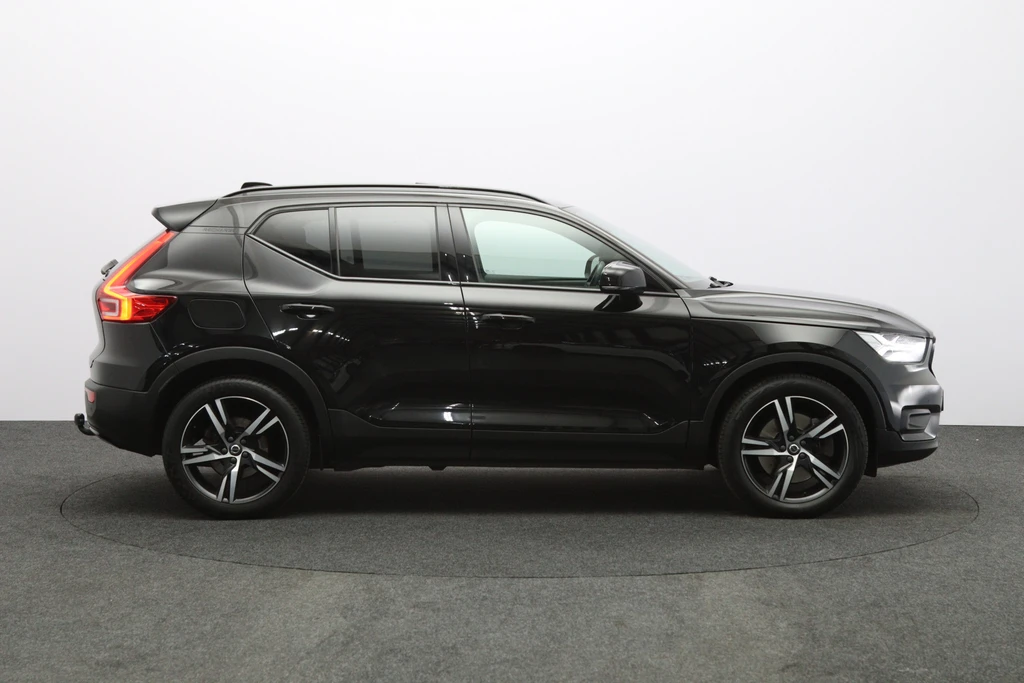 Volvo XC40 – foto 8