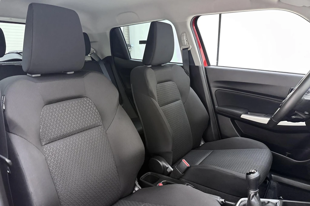 Suzuki Swift – foto 14