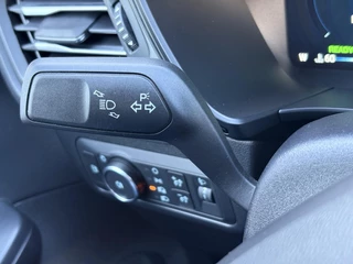 Ford Kuga – thumbnail 22