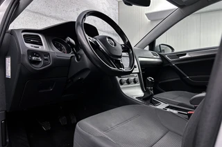 Volkswagen Golf – thumbnail 25
