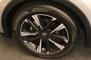 Toyota C-HR – thumbnail 13