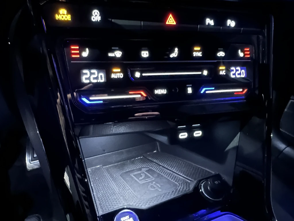 Volkswagen T-Roc – foto 30