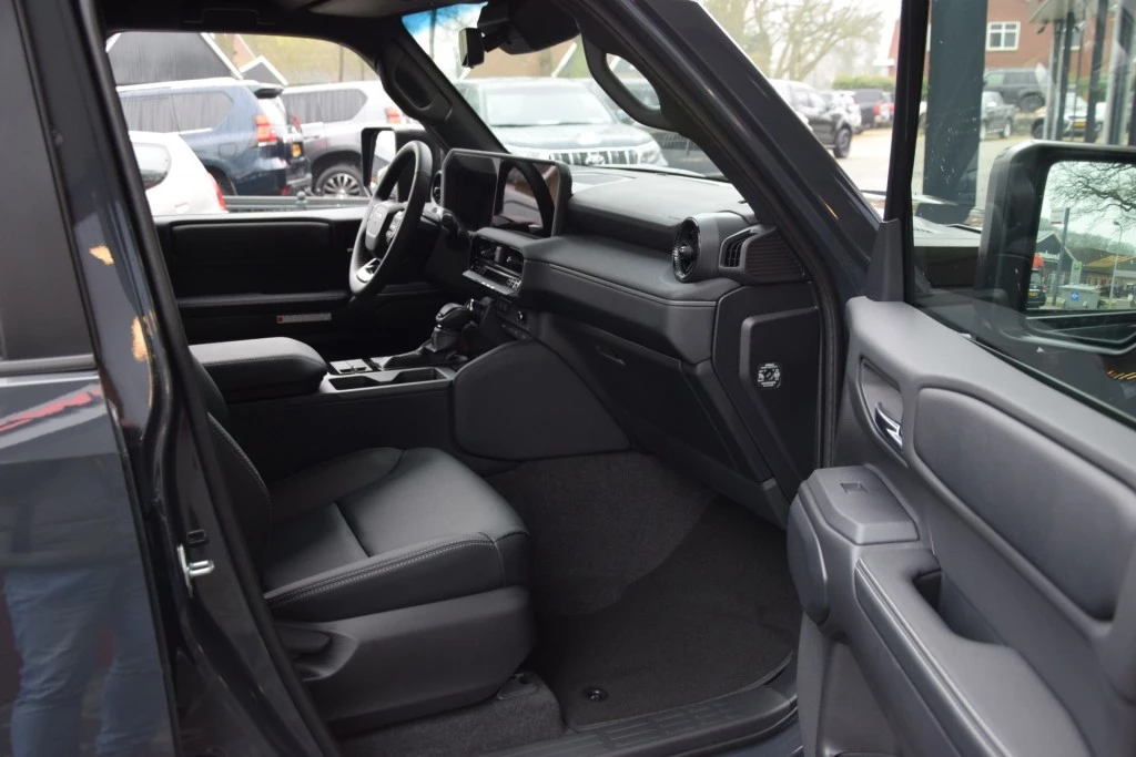 Toyota Land Cruiser – foto 30