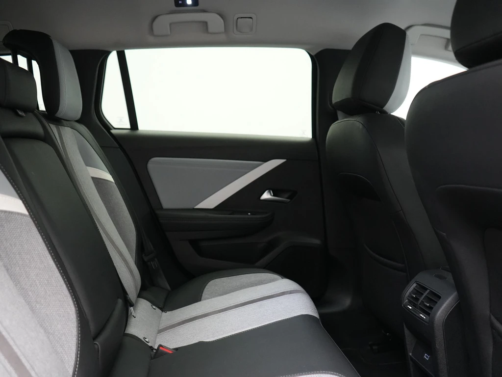 Opel Astra – foto 16