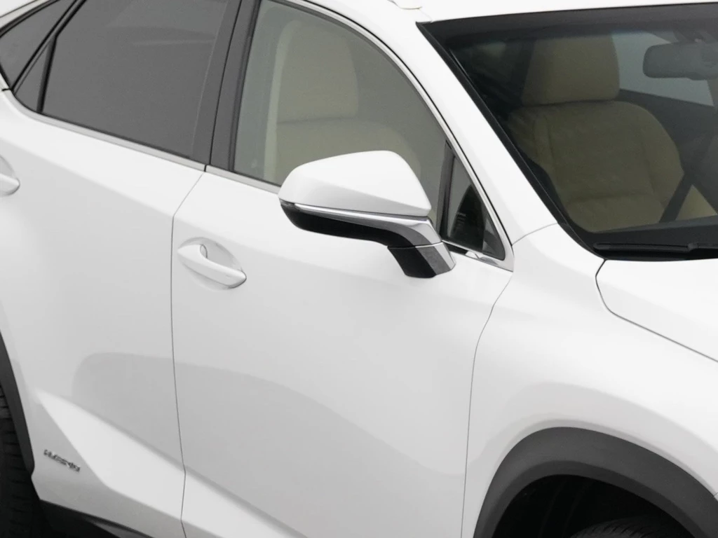 Lexus NX – foto 31
