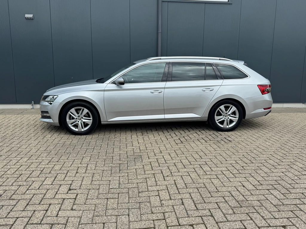 Škoda Superb – foto 3