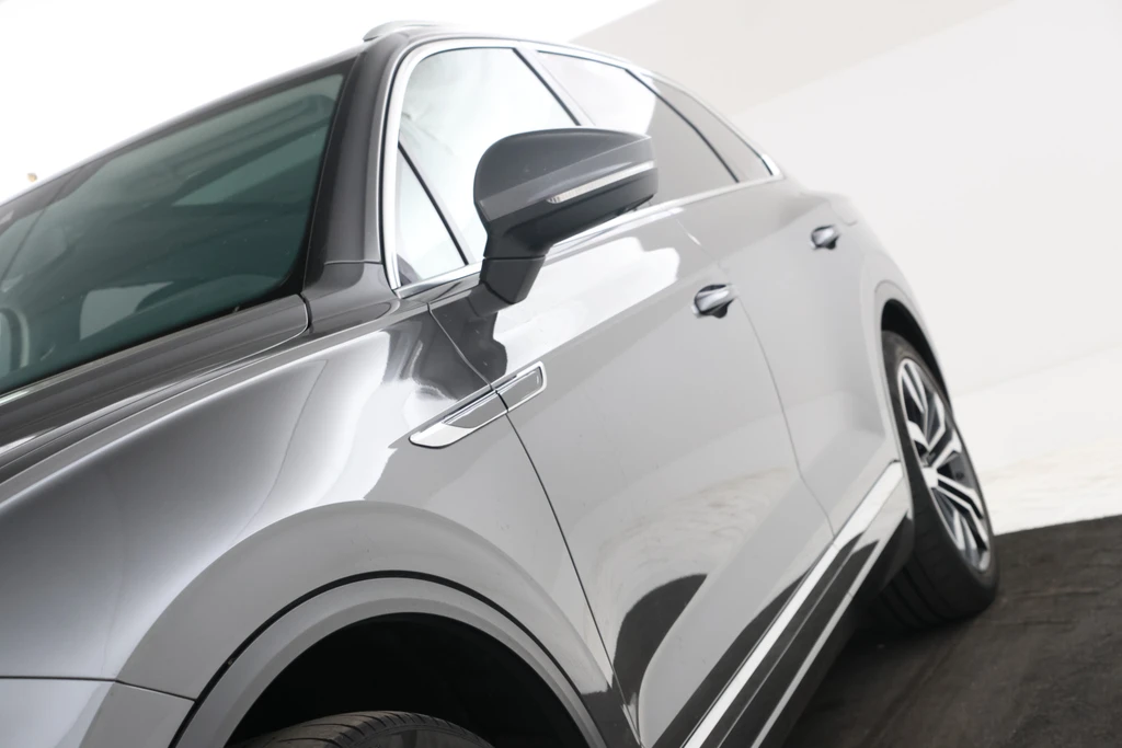 Volkswagen Touareg – foto 2