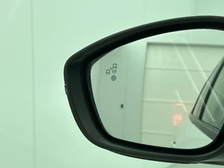 Peugeot 208 – thumbnail 24