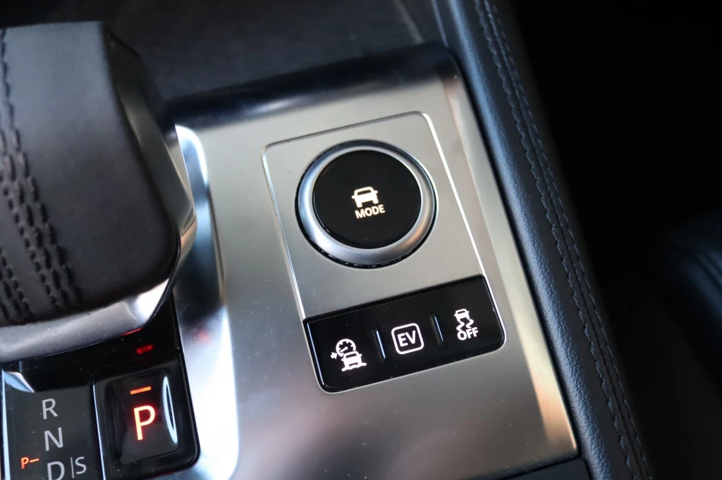 Jaguar F-PACE – foto 34