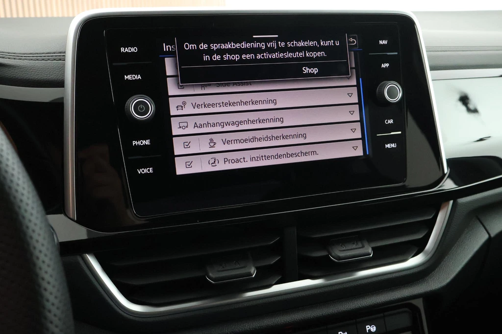 Volkswagen T-Roc – foto 33