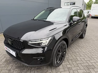 Volvo XC40 – thumbnail 2
