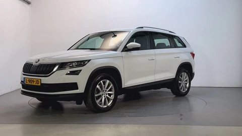 Skoda Kodiaq 1.5 TSI 150pk DSG Business Edition 7p. LED Camera Stoelverwarming Sfeerverlichting DAB+