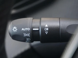 Peugeot 208 – thumbnail 14