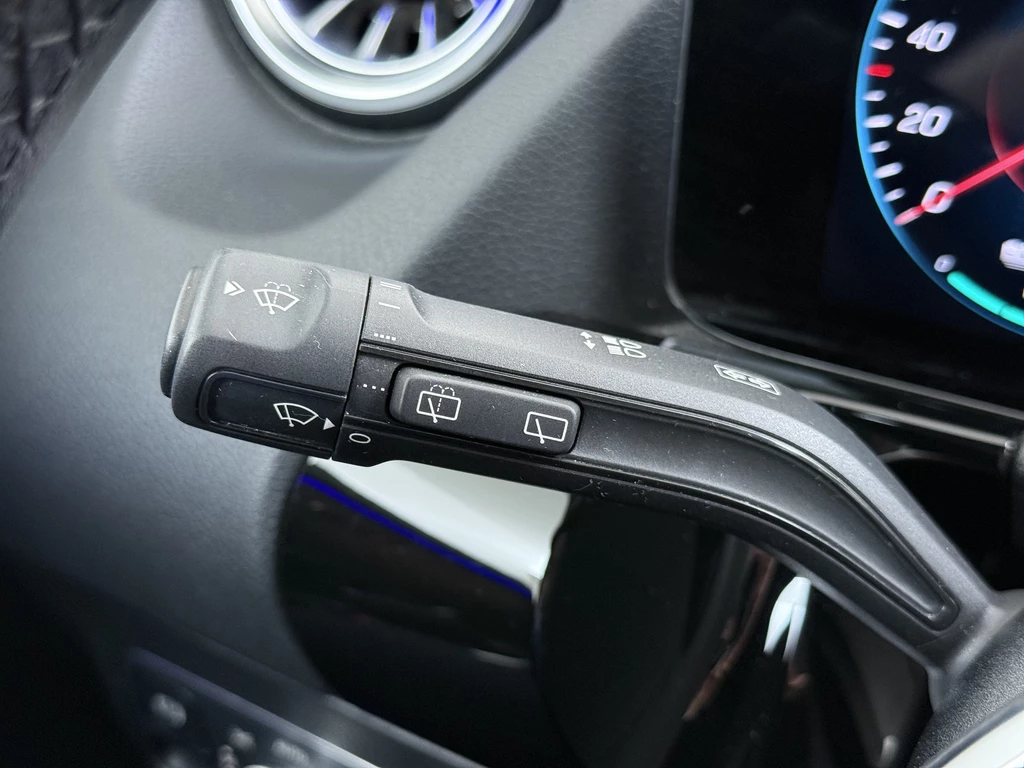 Mercedes-Benz EQA – foto 33