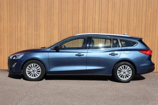 Ford Focus – thumbnail 2