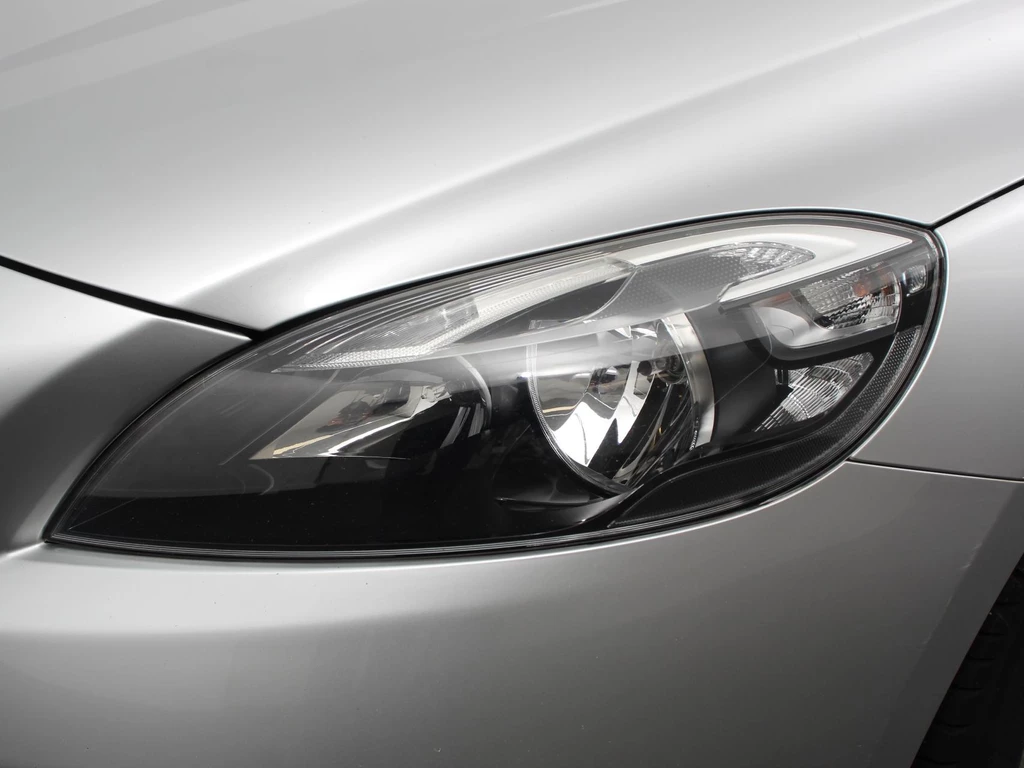 Volvo V40 – foto 28